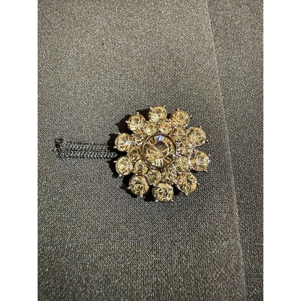 KATE SPADE NEW YORK Crystal Embellishments Flower‎ Gems Mini Skirt Size 6 Black